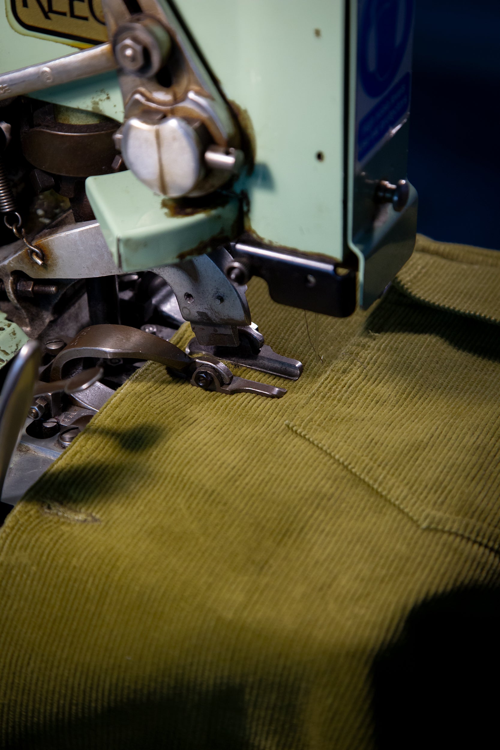 Darley Corduroy Overshirt Olive