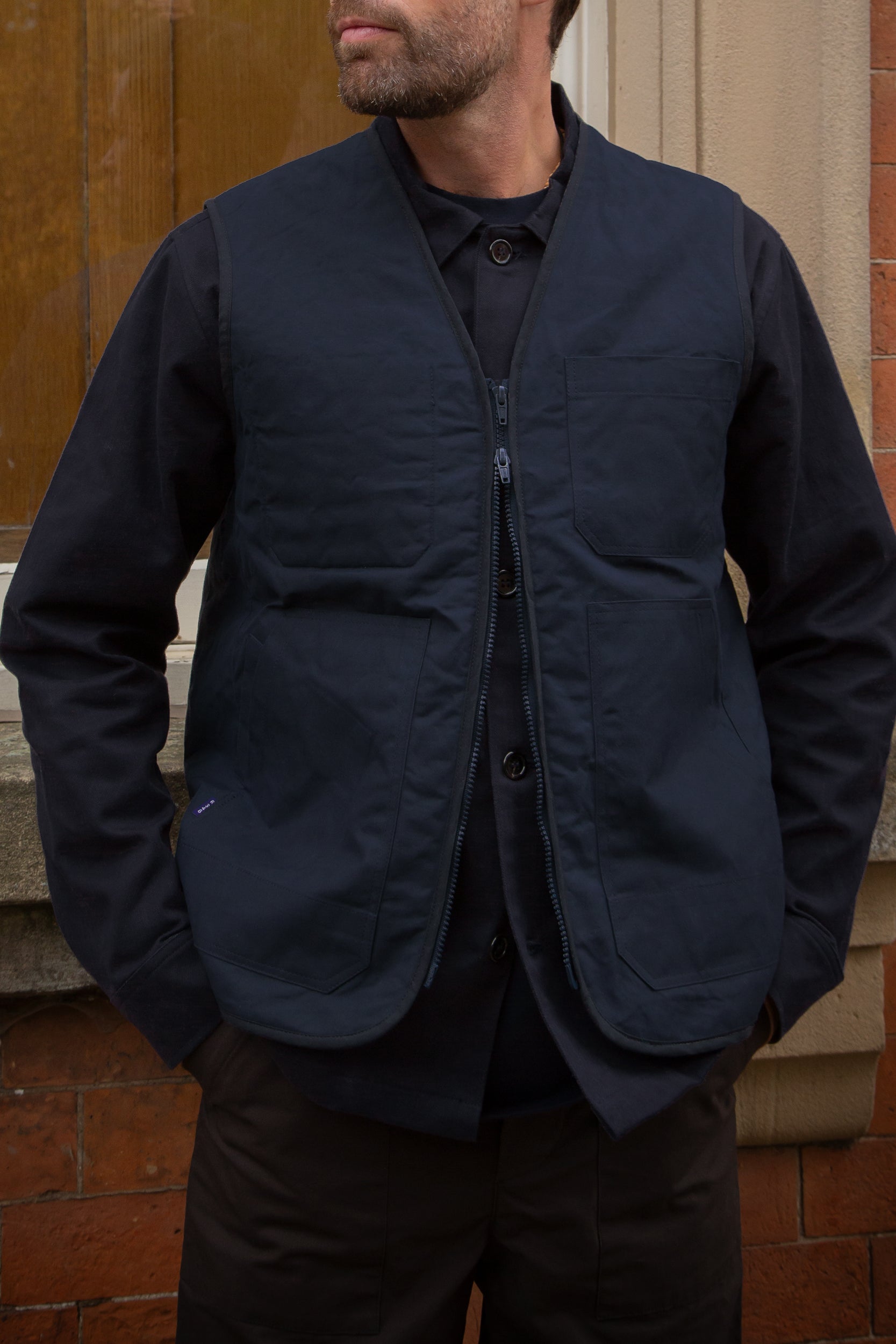 Kedleston Dry Wax Quilted V Vest Navy Blue