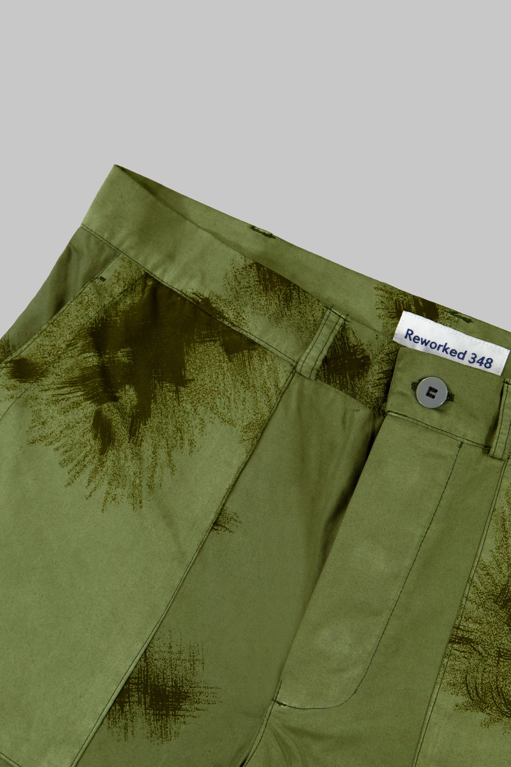 Snow Camo Utility Shorts Olive